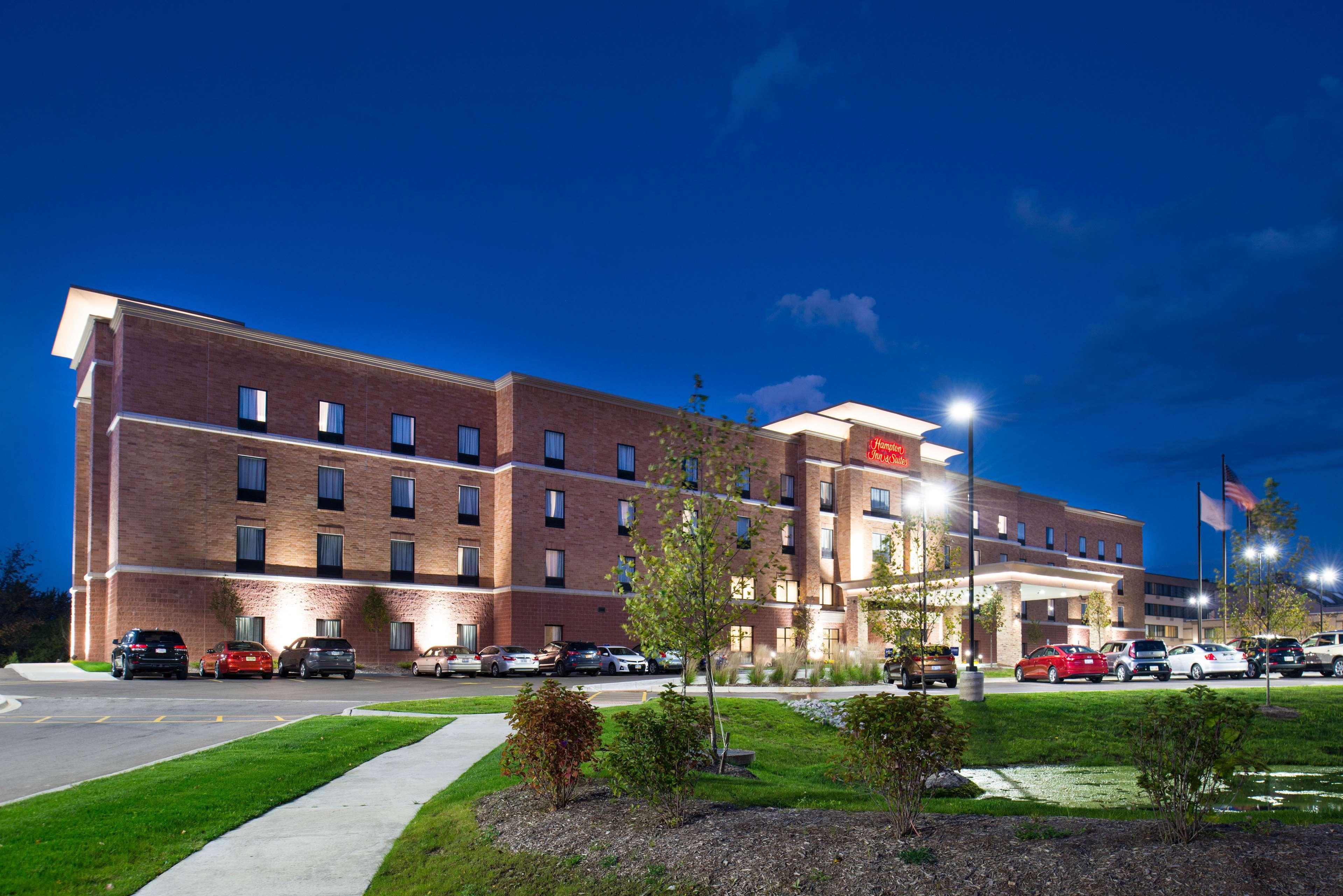 Hampton Inn & Suites Ann Arbor West Екстериор снимка